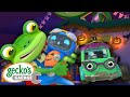 Le garage est hantle garage de geckocamions pour enfants