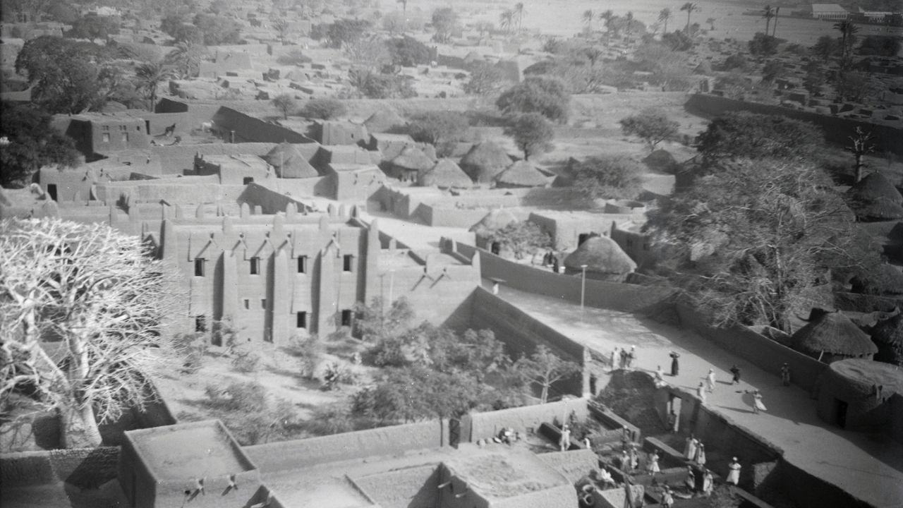 Аэрофотоснимки древнего города Кано в Нигерии, демонстрирующие величие и масштаб этого города.