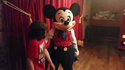 Talking Mickey Mouse Magic Kingdom 2015