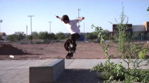 Front Tail 270 Heelflip Process - Bradley Church