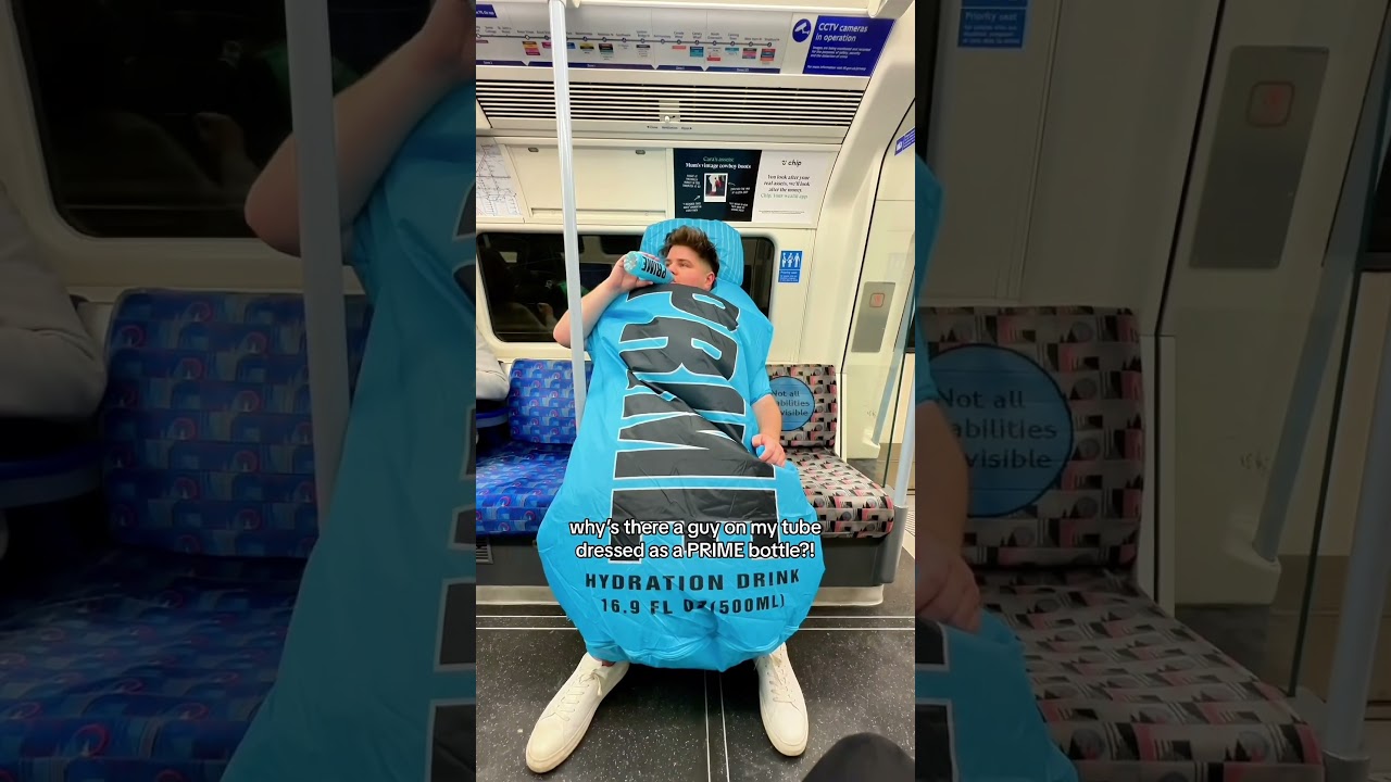YouTubeでWait for it… 🤣 #prime #primehydration #ksi #loganpaulを視聴 YouTubeでWait for it… 🤣 #prime #primehydration #ksi #loganpaulを視聴