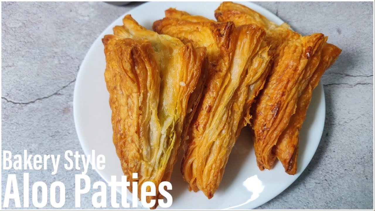 ALOO PATTIES | Potato Patties Recipe | बाजार जैसी क्रिस्पी Veg puff | Veg Puff Recipe | Best Bites