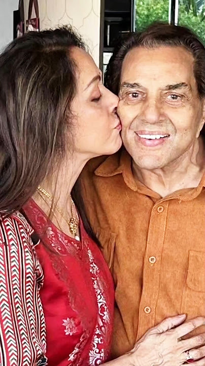 Hema Malini Talks About Her Love for Dharmendra #shortvideo