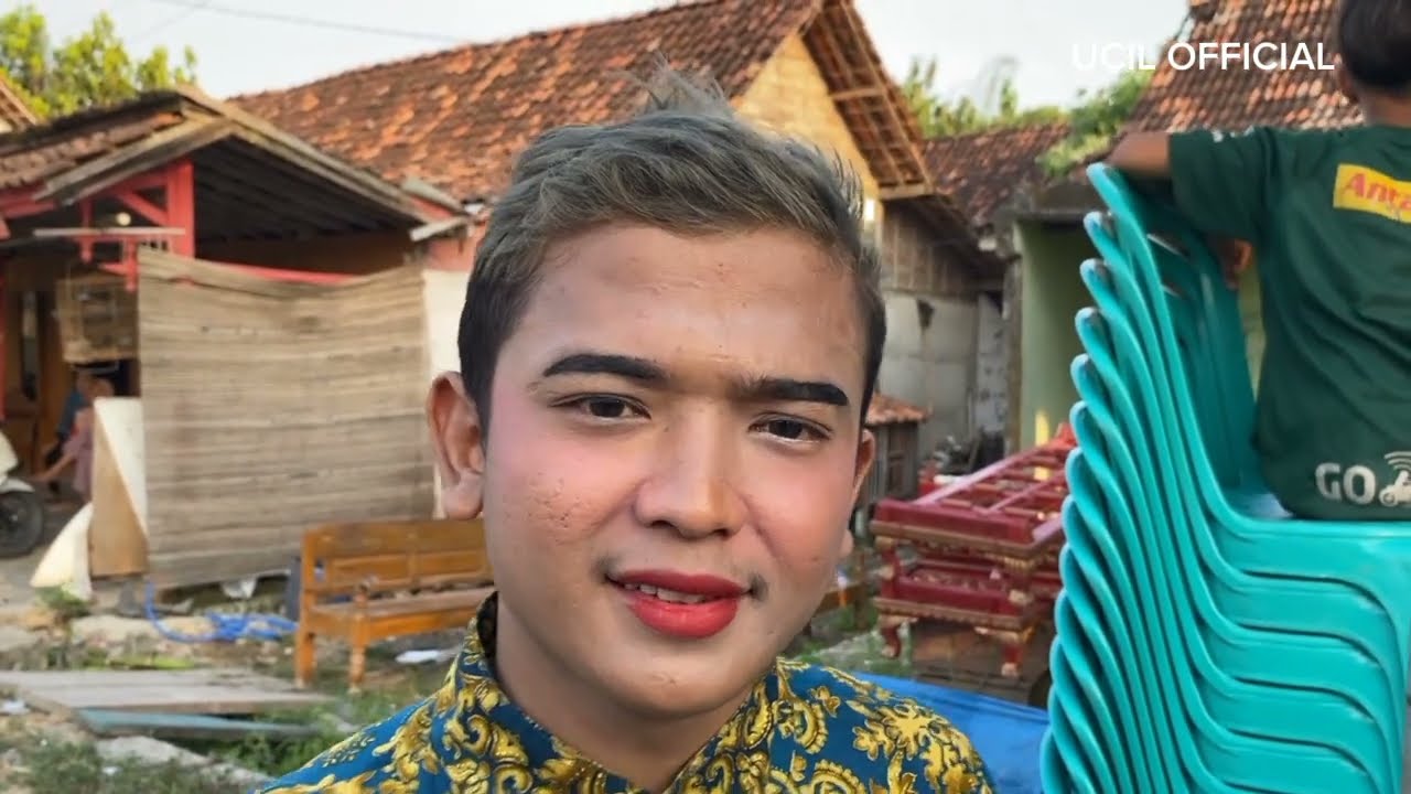 Acara Ketoprak An Mendadak Di Depan Rumah Ucil