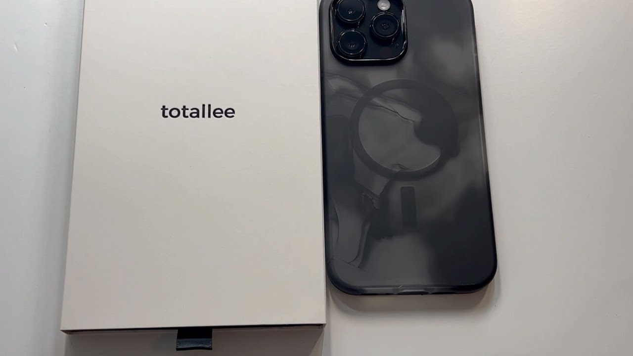 totallee Thinnest Clear iPhone 14 Pro Max Case unboxing and review 