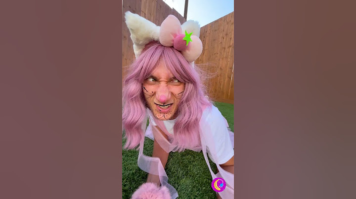 لقد عضتني قطة وتحولت إلى رجل قطة 🥰🐱