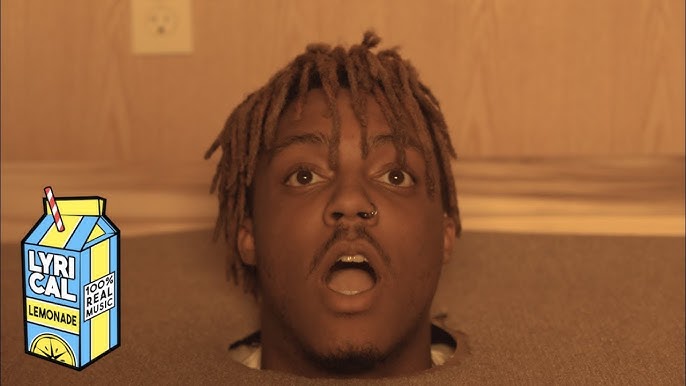 Diamond chain of Juice Wrld in Juice WRLD - Bandit ft. NBA Youngboy (Dir.  by @_ColeBennett_)