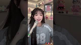 朱容君-兔子牙翻唱梁静茹《问》『如果女人总是等到夜深 无悔付出青春他就会对你真』| Hỏi - Thố Tử Nha