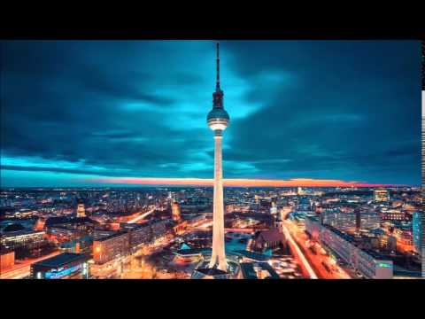 Jagwar Ma: Backwards Berlin (Nicolas Rada Remix)
