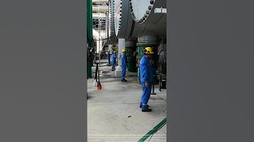 The process of manually opening a large-diameter valve #automobile #bamboo1 #farmingtraditions