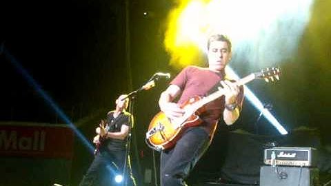 Send It Up _ Vertical Horizon Live in Manila 2012 (Smart-Araneta Coliseum) (FANCAM)