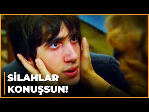 Osman'la Arif'in Olduğu Kahveye Kimler Geldi? - Öyle Bir Geçer Zaman Ki 91. Bölüm