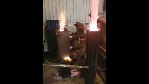 Jorgen Craft blacksmithing - Viking sword blade - hardening in oil