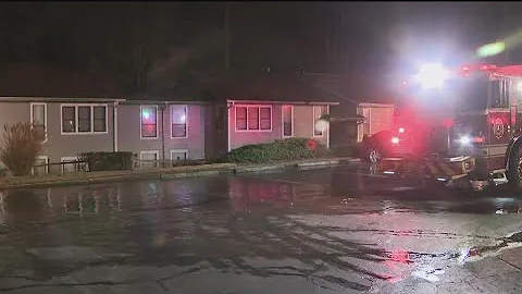 3 treated for smoke injuries after fire at Mariett...