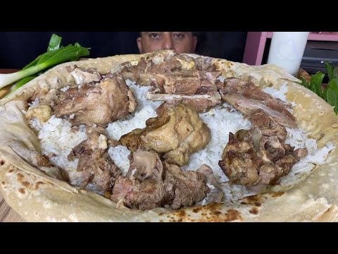 اكل هبيط لحم الغنم مع خبز صاج تشريب عراقي من اطيب الاكلات العراق