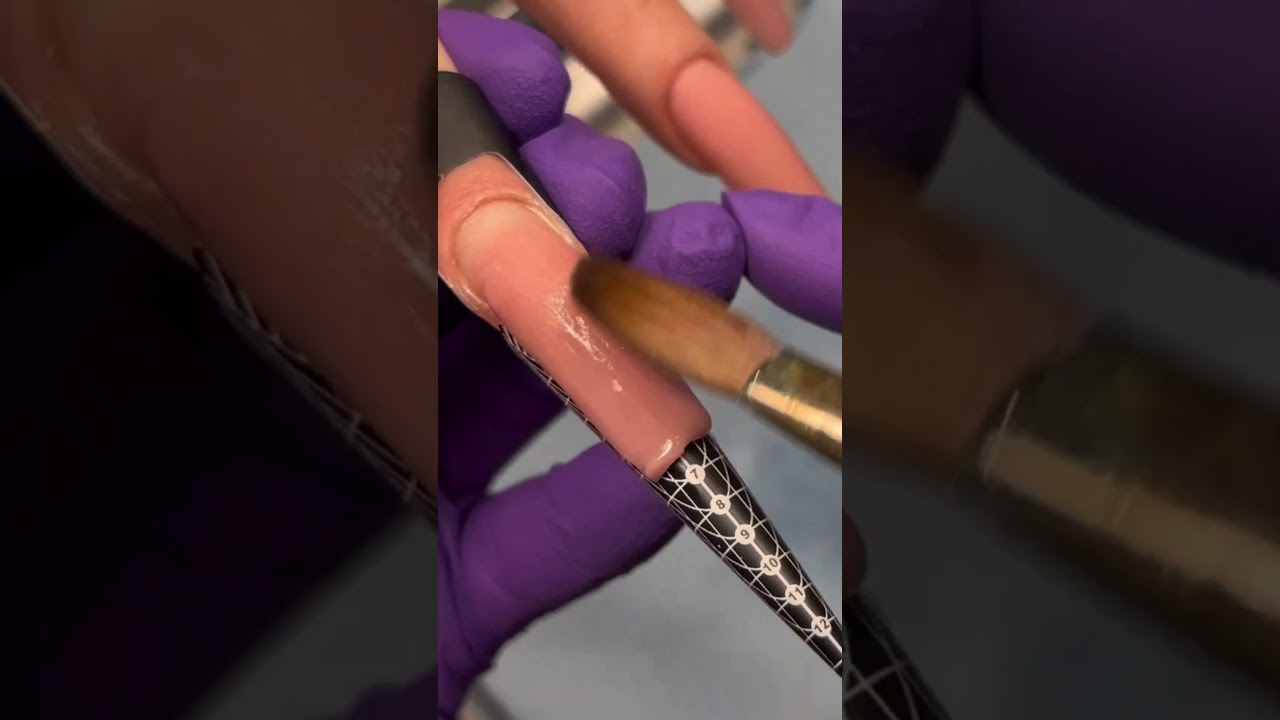 fixing chipped nails