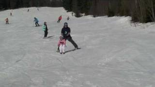 Download Lagu Selma og pabbi a skidum MP3