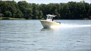 2007 Trophy 2503 Center Console Lake Trial