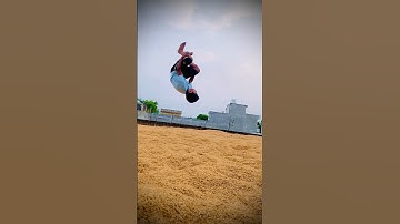 Side flip | side tutorial | side flip kaise sikhe |😱😱😱#ytshorts #youtubeshorts #shorts #viral