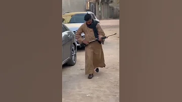 عشان انا حته تقيله في البلد 