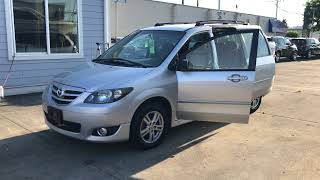 2004 Mazda MPV