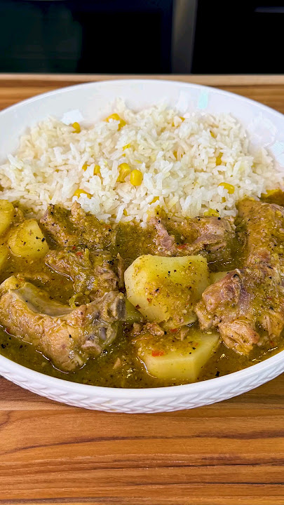 Las Costillas con Papas en Salsa Verde favoritas de mi esposo #shorts