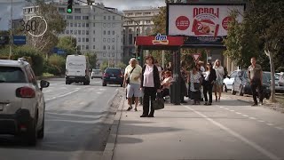 картинка: Возниот ред на ЈСП Скопје: Кој чека, ќе дочека