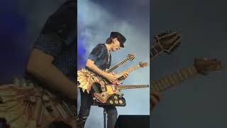 Video thumbnail of "Steve Vai with his Hydra guitar "Teeth Of the Hydra" performance 2022. astonishing!"