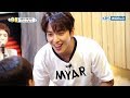 Twins share Chuseok rice cake with neighbors (FEAT.JungYonghwa)[The Return of Superman/2017.10.29]