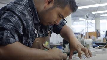 Making of a shoe in 60"