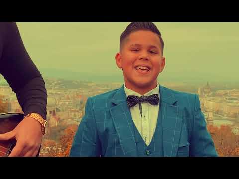 Bekijk de videoclip voor {trackName} van {artistName}