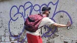 Graffiti throw up bombing at the beach 🌊 by Dirty Hands Boy 934 views 2 years ago 4 minutes, 37 seconds