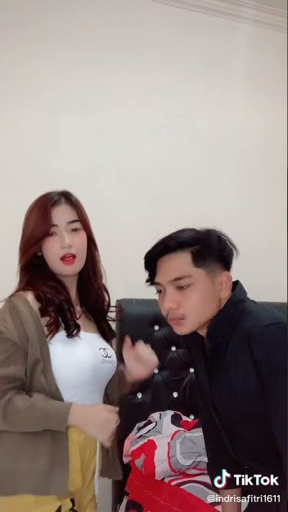 Indri Safitri Joget Di TikTok#Shorts#TikTok#FYP