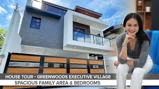 House Tour 125 • Touring this Modern Home in Greenwoods Executive Village