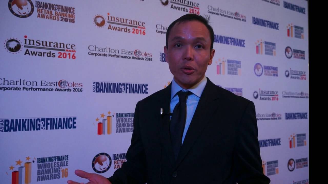 Eric Ong Head Of Emerging Business Ocbc At The Abf Awards 2016