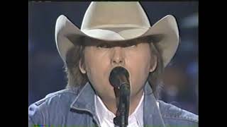 TV Live: Dwight Yoakum - &quot;I Want You to Want Me&quot; (ACM Awards 2001)
