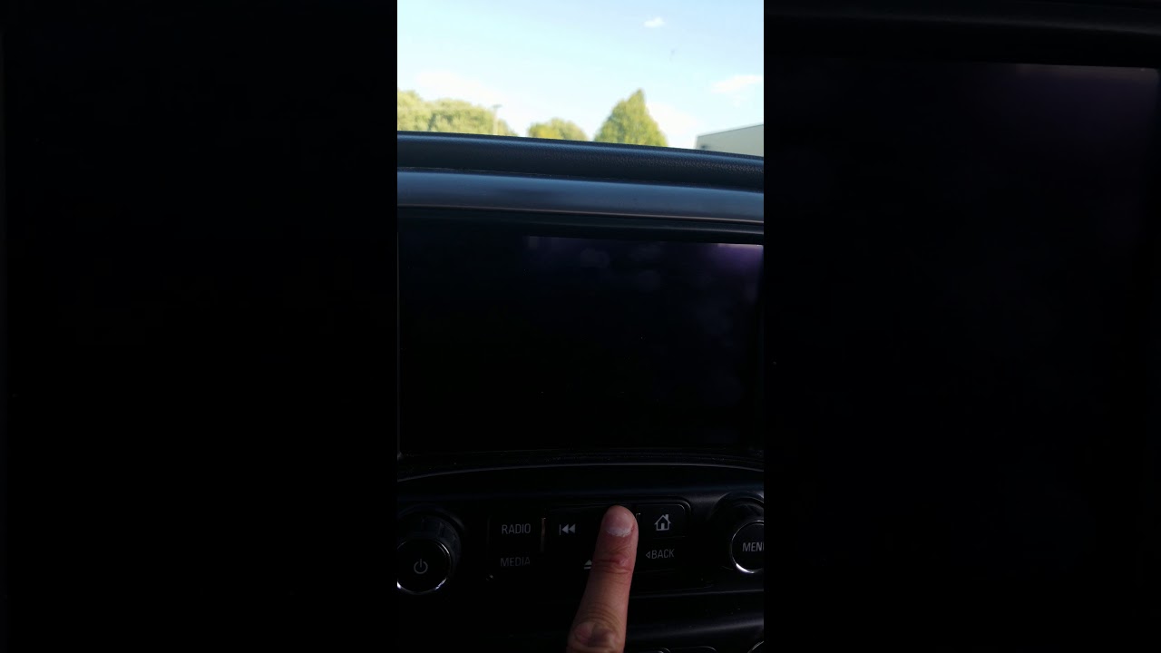 2015 GMC Sierra Radio Screen Keeps Going Blank YouTube
