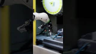 Automatyzacja CNC: FANUC Robodrill + Cobot 🤖⚙️