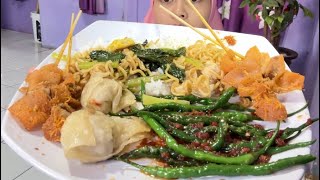 Makan Campur Sambel Keriting