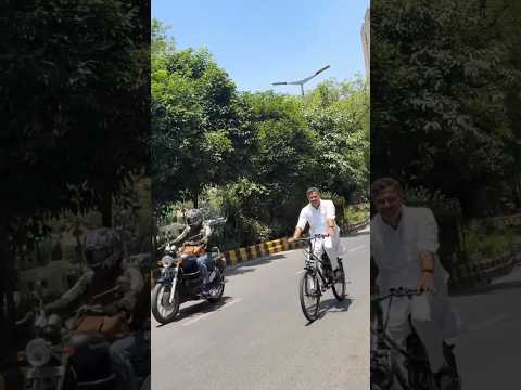 एक नेता जनता को कैसे मूर्ख बनाता है, प्रवेश वर्मा जी दिल्ली उपमुख्यमंत्री, #pmmodi #public #shorts