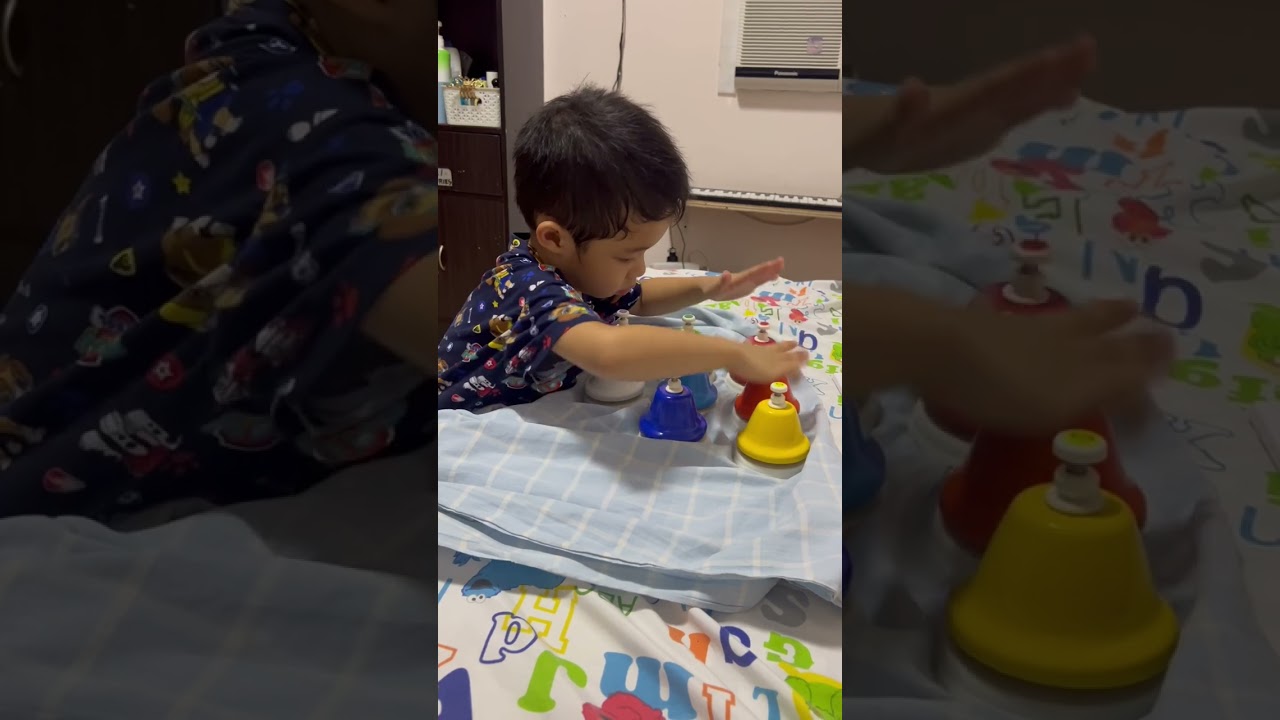 Baby Shark Hand bells