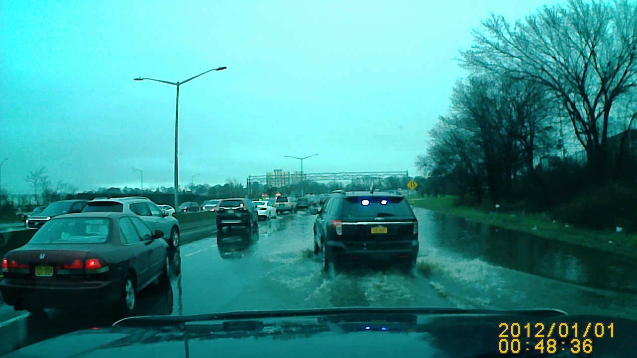 Water flood авто