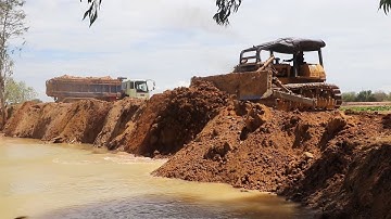 Great Bulldozer Pushing Soil with Unbelievable Action at Work and Amazing Dump Truck Unloading Soil