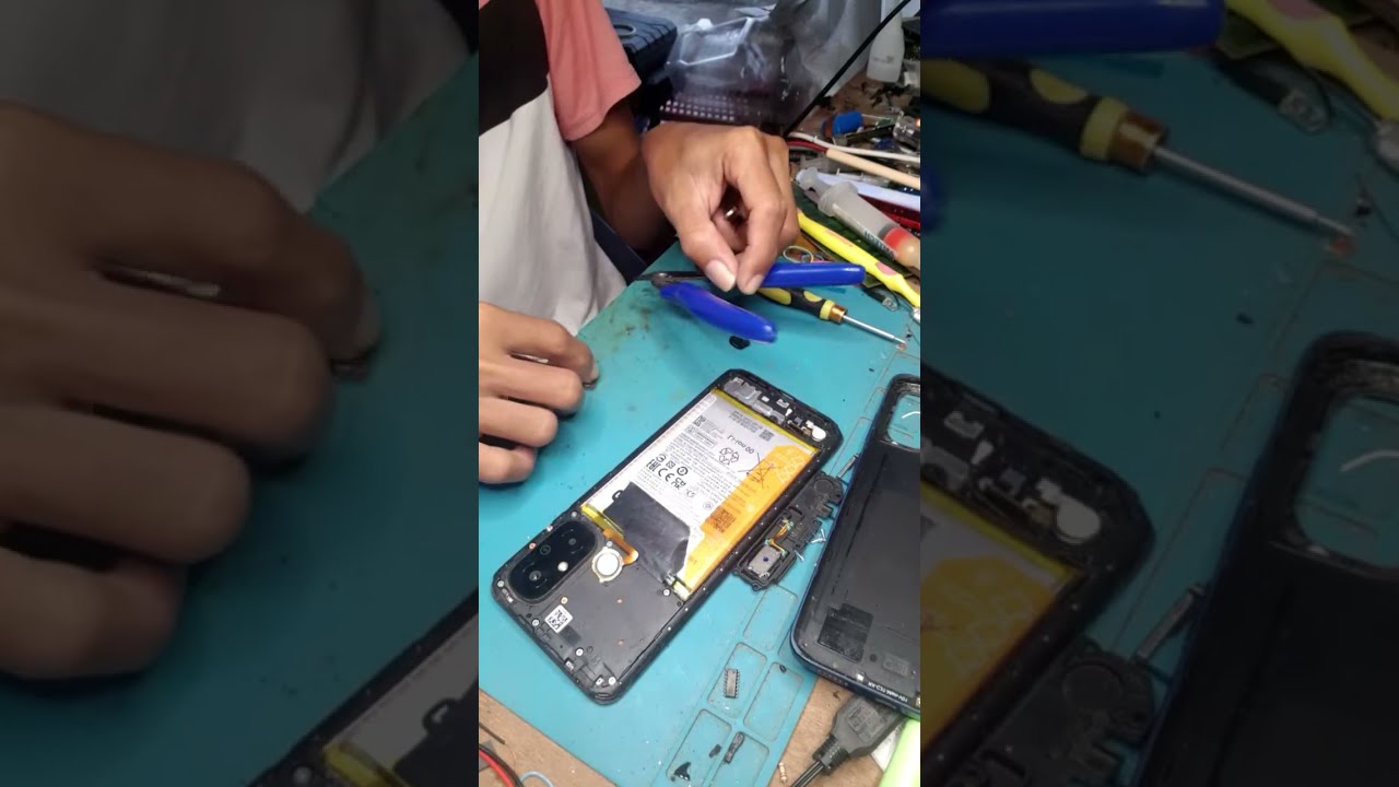 Nuleru sedang live sekarang!