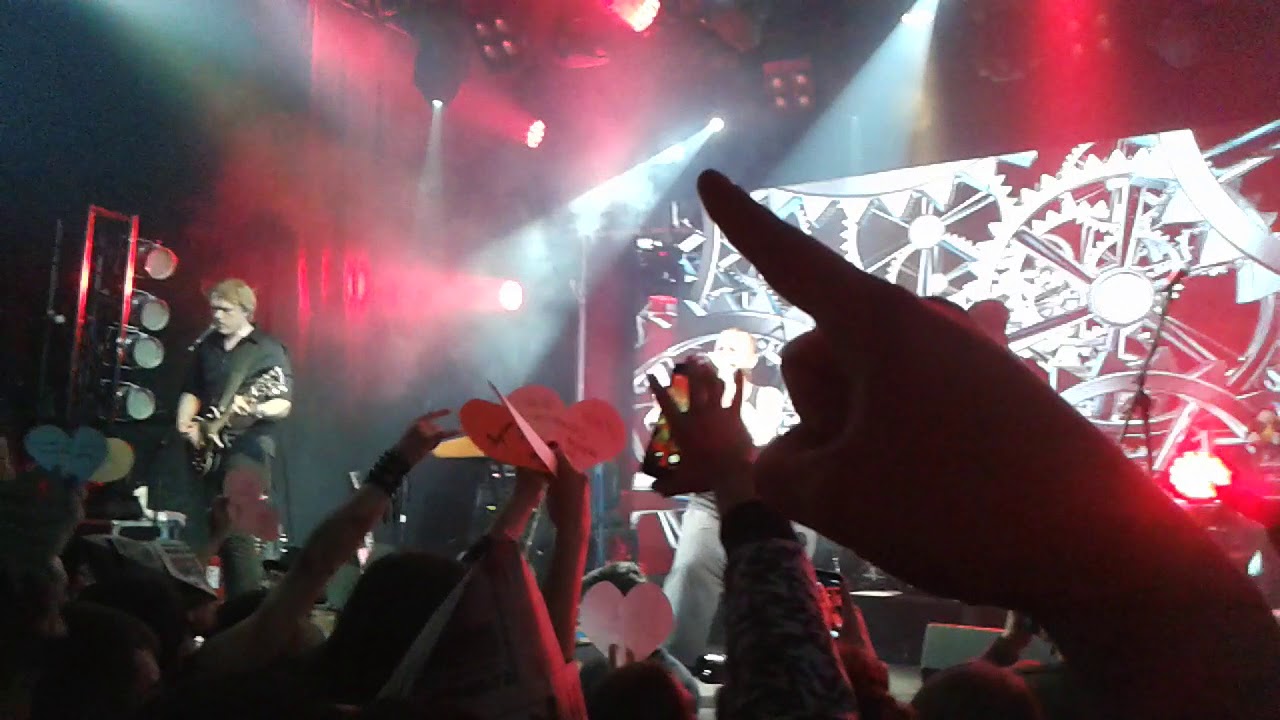 Пилот - Сердце машины 10.02.2018 СПБ клуб Космонавт - YouTube