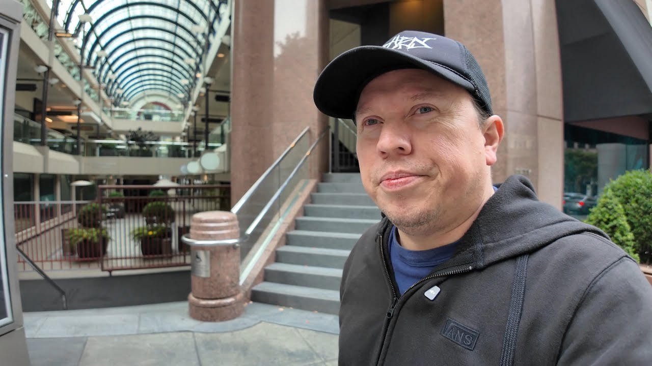 crocker galleria ABANDONED San Francisco