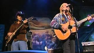 Wille Nelson - My Own Peculiar Way (Live at Farm Aid 1998)