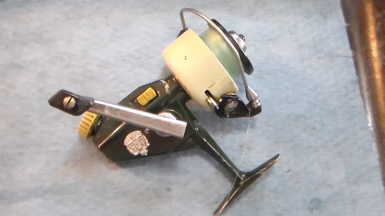 YoungMartin'sReels - Zebco Cardinal 4 (Part 1) Disassembly and