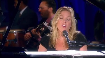 Walk On By Diana Krall (Live in HD)