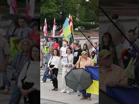 Ціханоўскія на мітынгу ў падтрымку Украіны #беларусь #тихановская